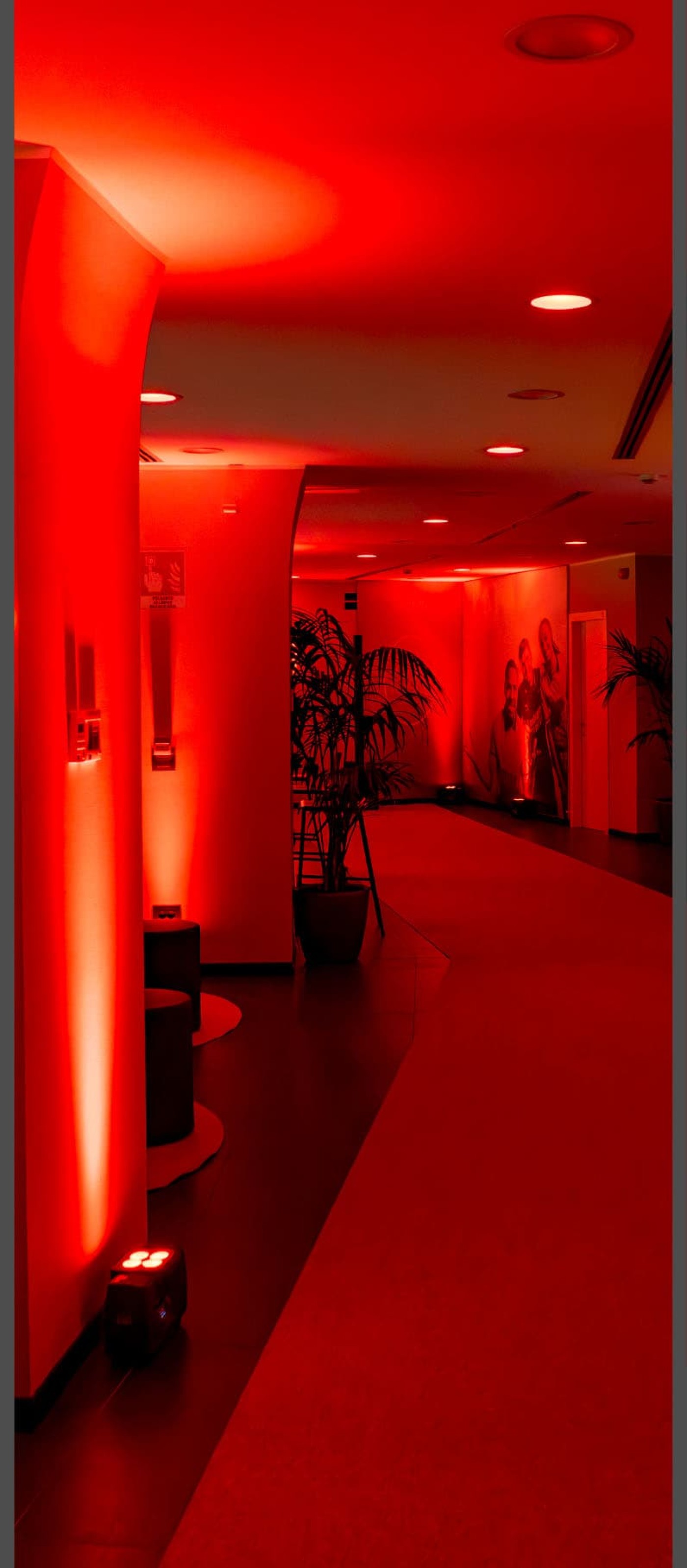 image 2 ORANGE SKY LOUNGE PREMIUM