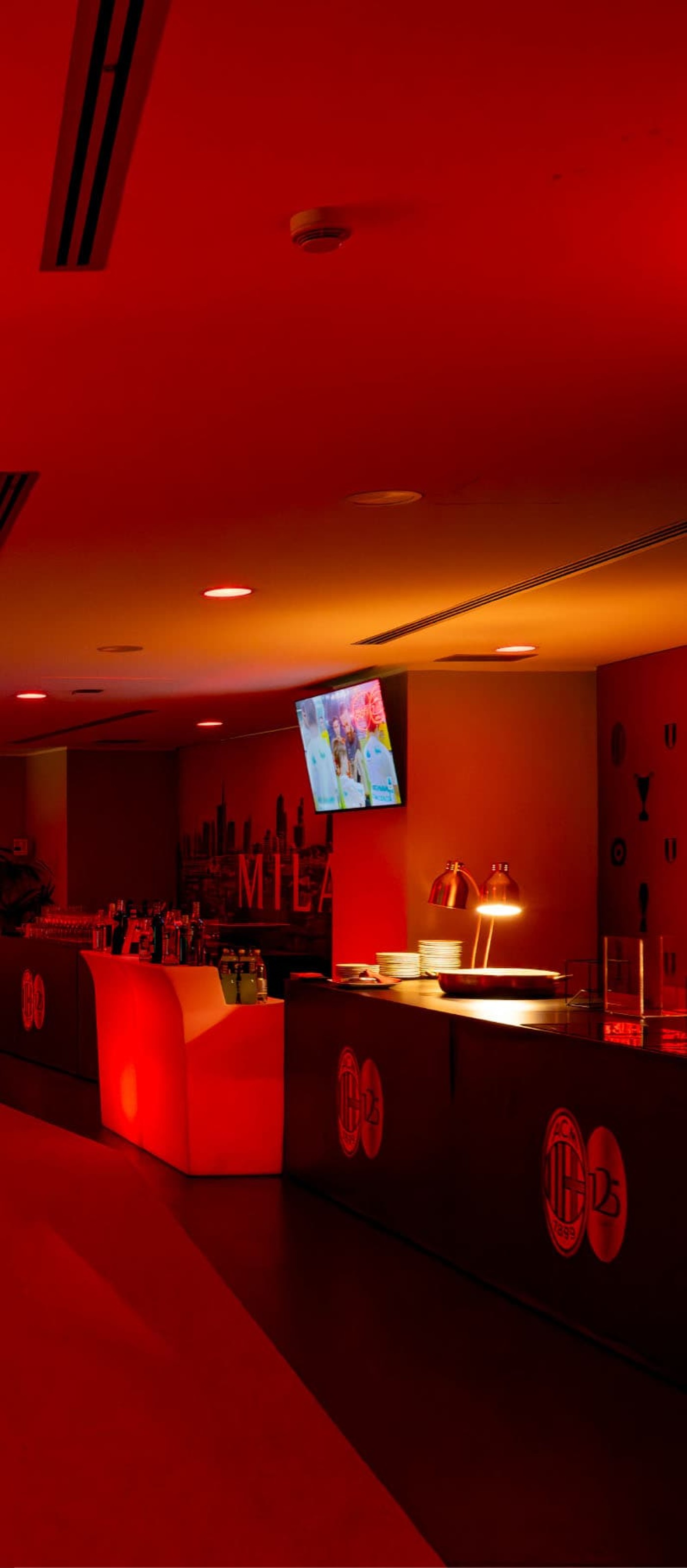 image 3 ORANGE SKY LOUNGE PREMIUM