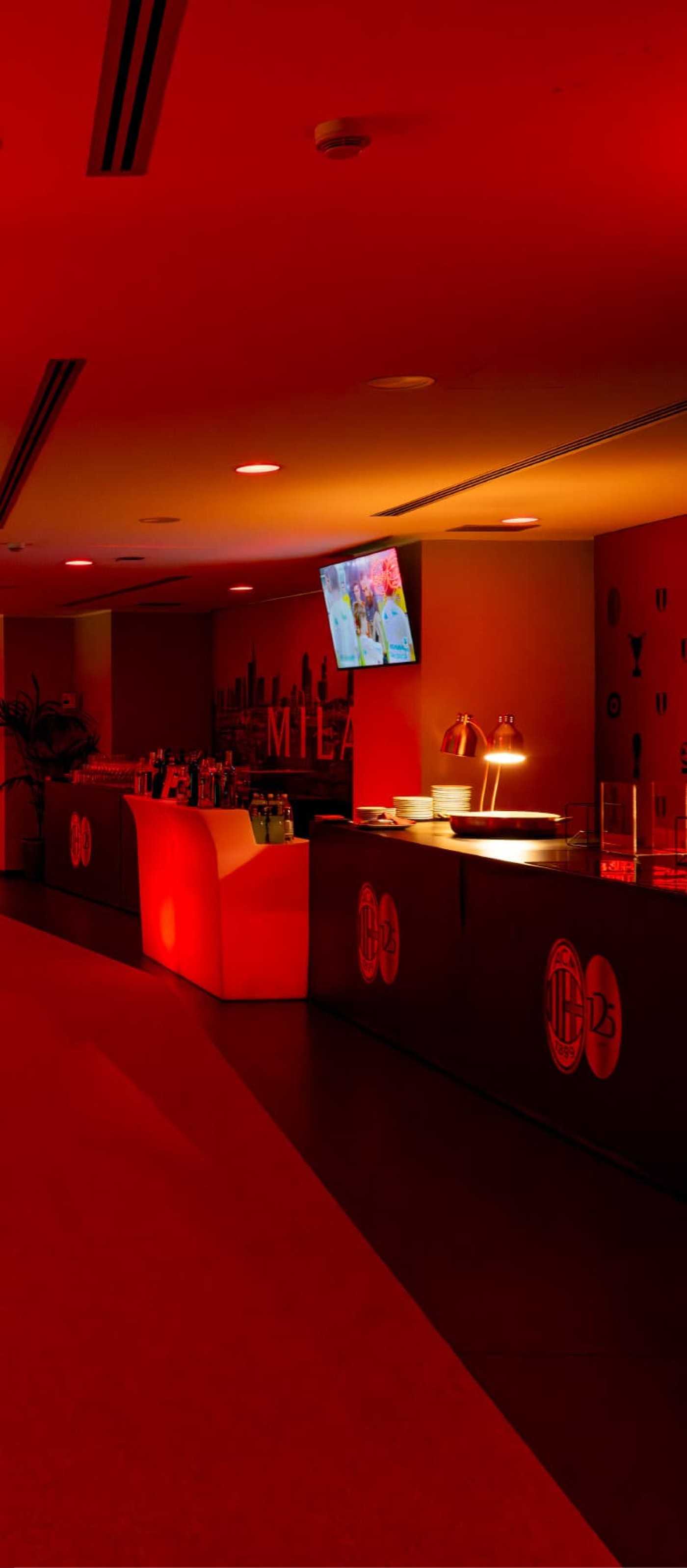 image 3 ORANGE SKY LOUNGE PREMIUM