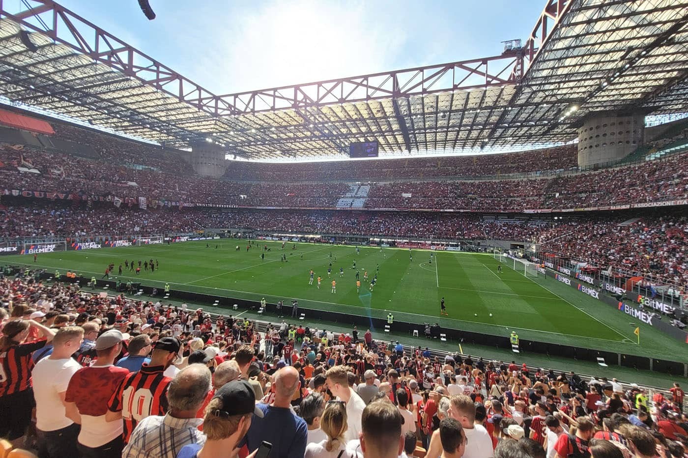 image 1 MILANISTI EXPERIENCE