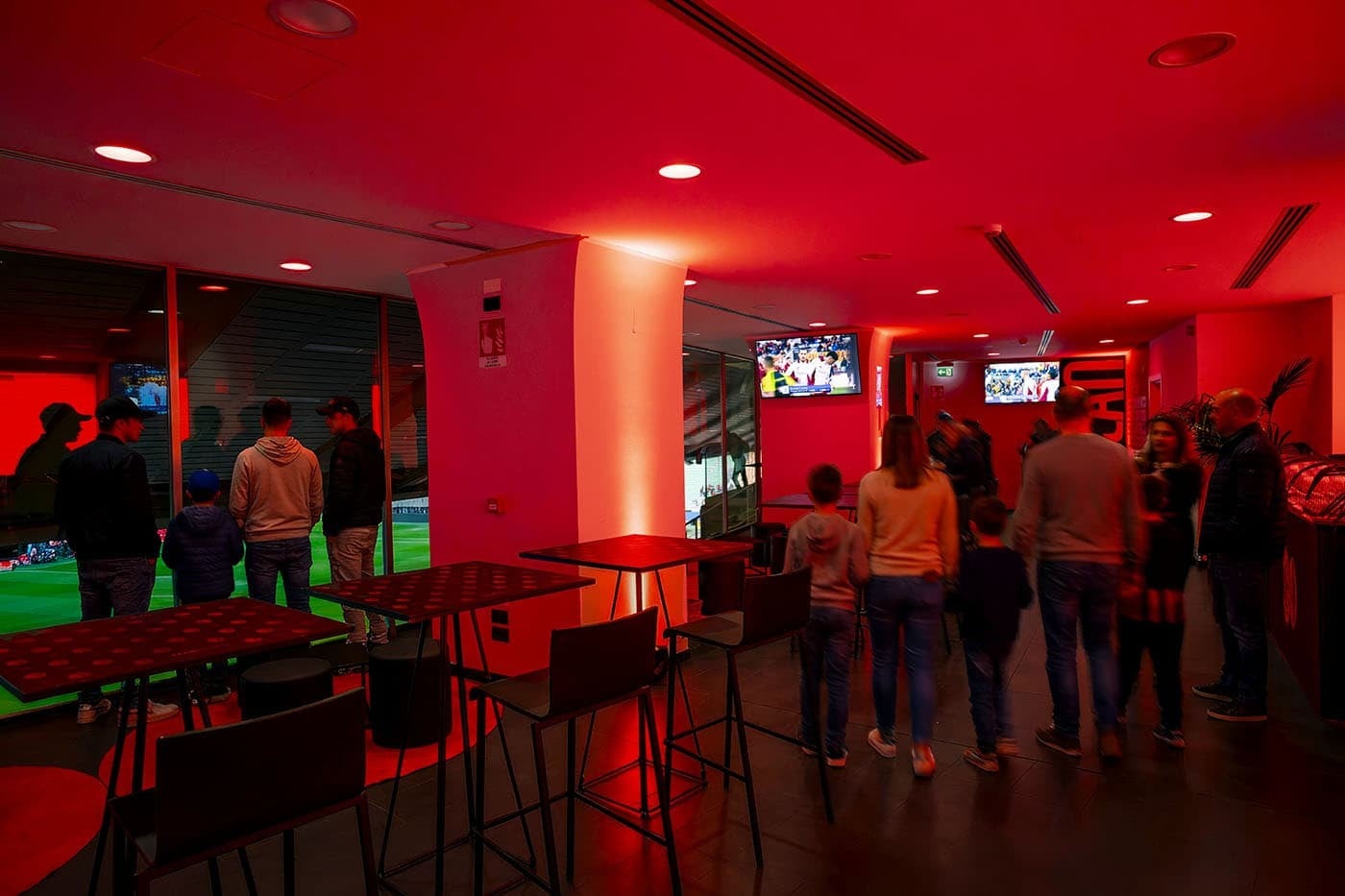 image 3 SKY LOUNGE EXPERIENCE