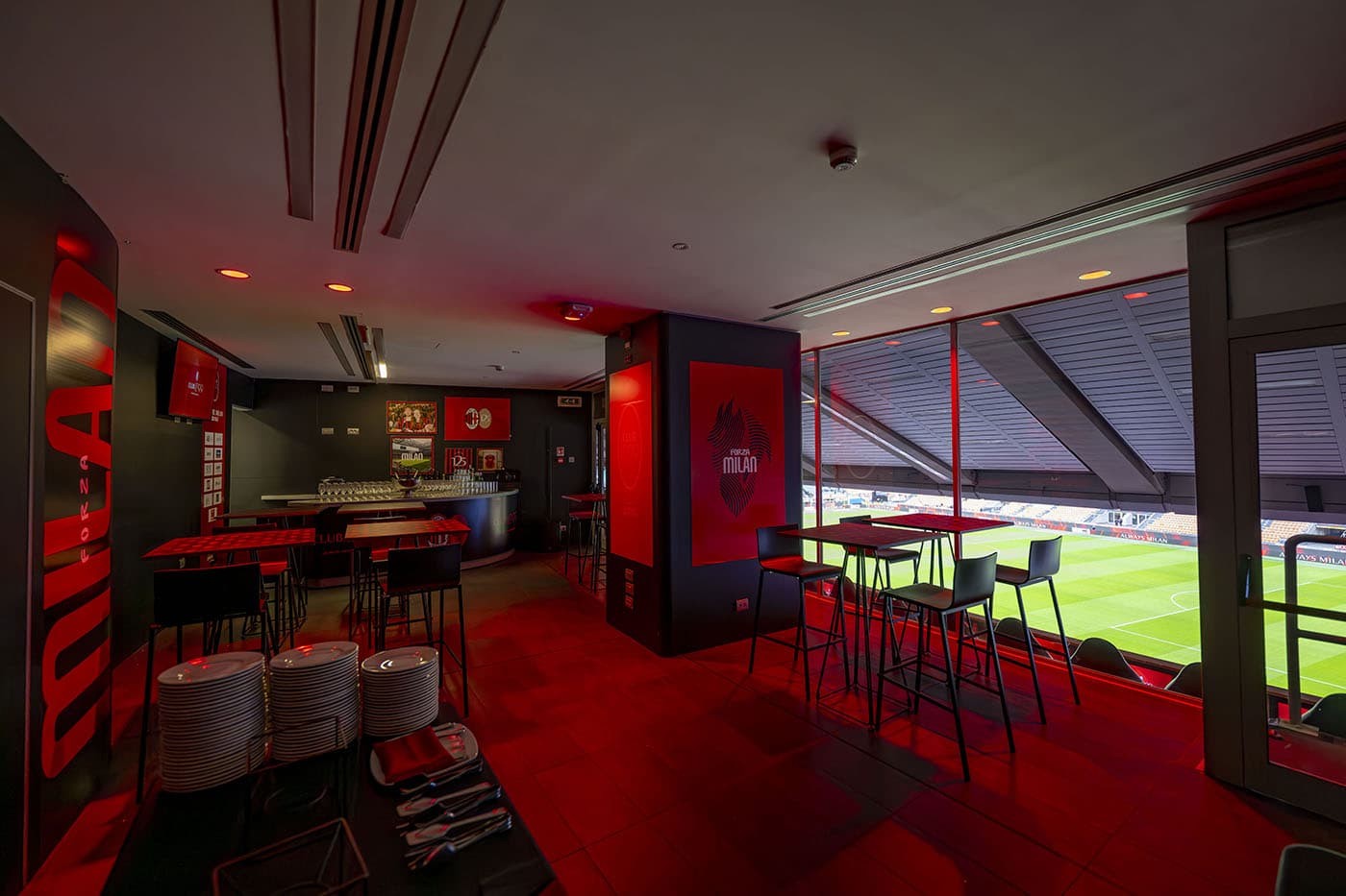 image 3 SEMPRE MILAN LOUNGE